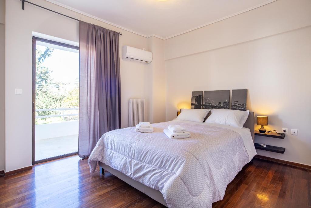 Kleio - Spacious apartment in Glyfada photo 2