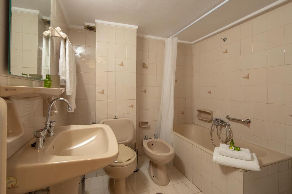 Kleio - Spacious apartment in Glyfada photo 3