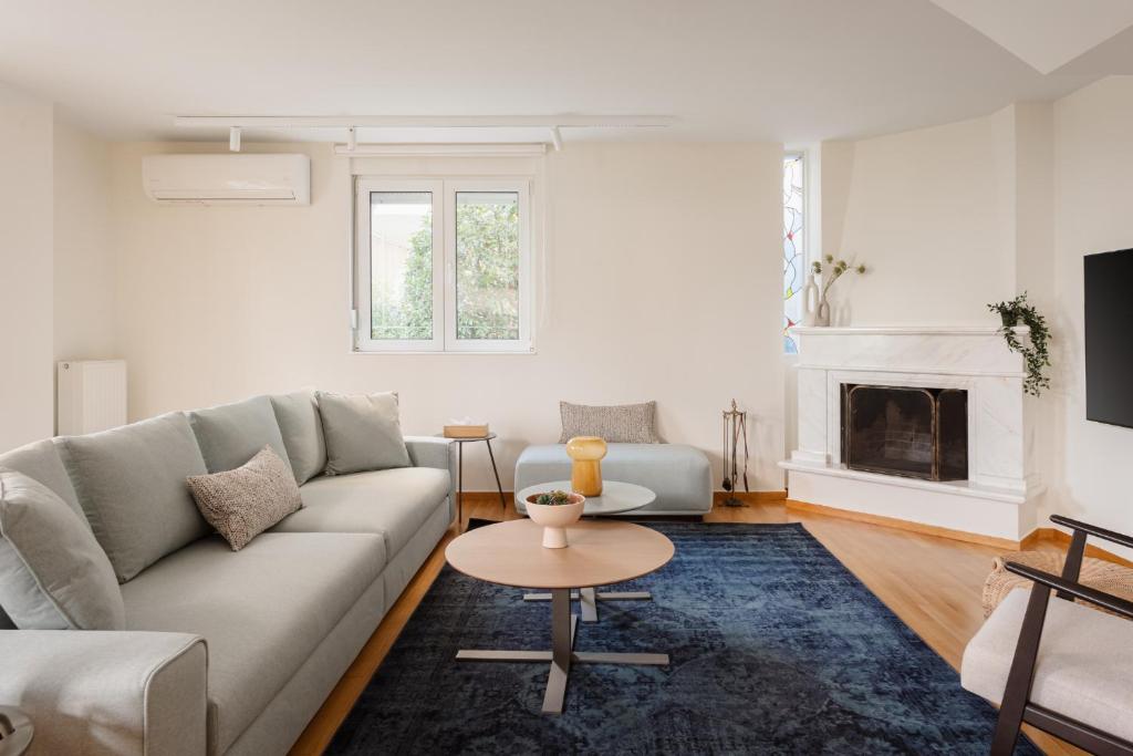 Athenian Riviera Coastal Charm Villa photo 2