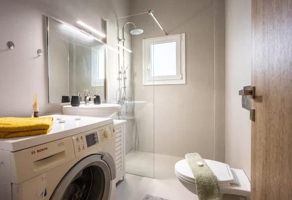 Booking.com: Hotels in Athens. Book your hotel now! photo 3