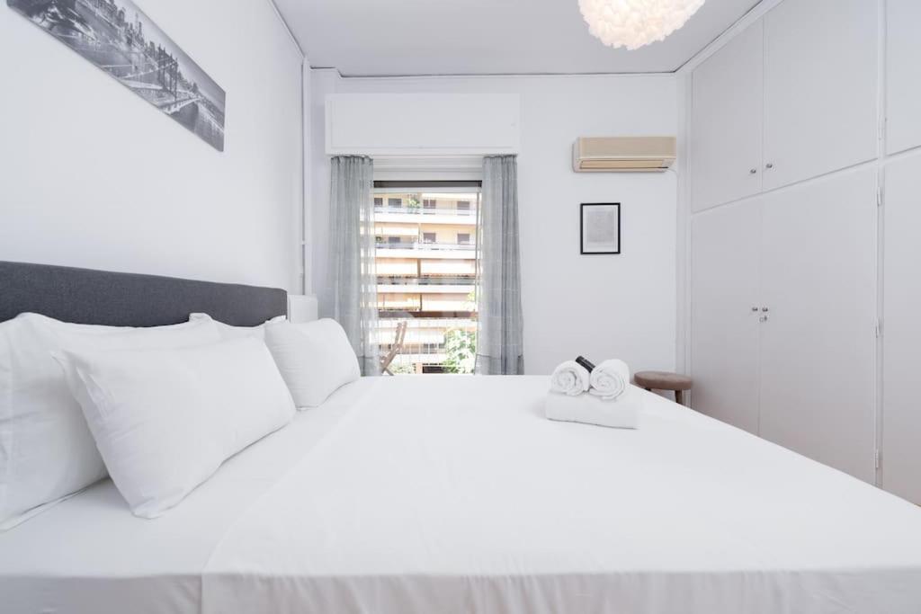 Sea Breeze 2 bedroom Apartment - 10 min walk to beach photo 2