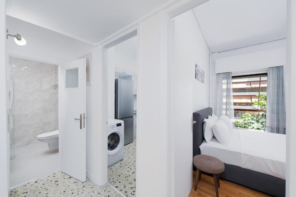 Sea Breeze 2 bedroom Apartment - 10 min walk to beach photo 3