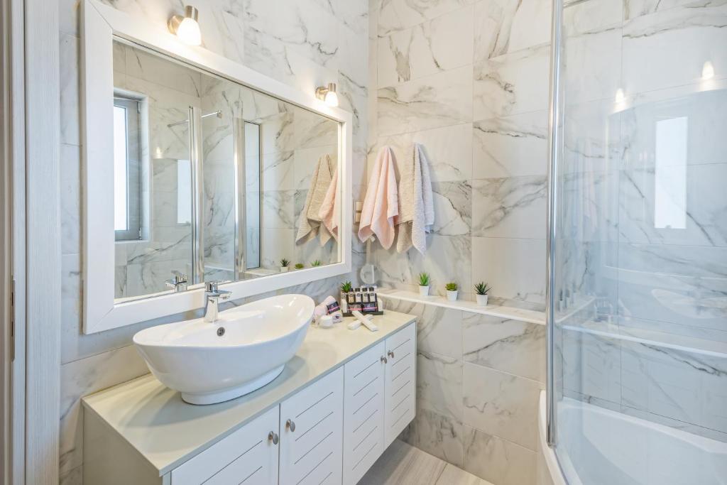 Androgeōs seaview apartment photo 3