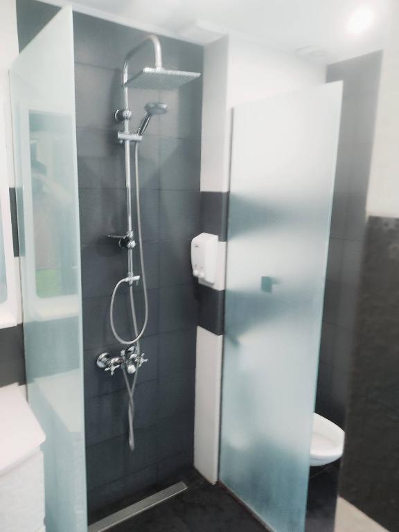 AJ Apartment photo 3