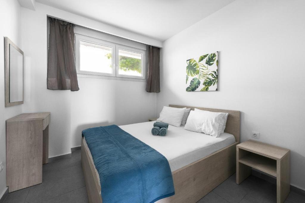 Blue Horizon 5 photo 2