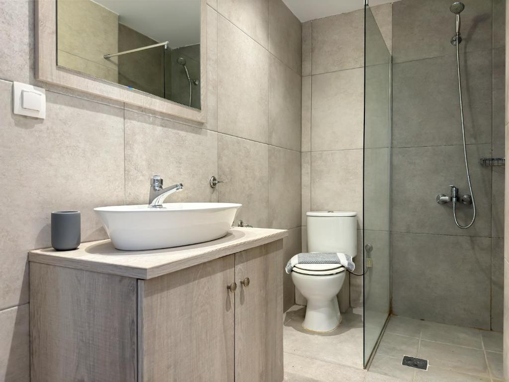 Blue Horizon 7 photo 3