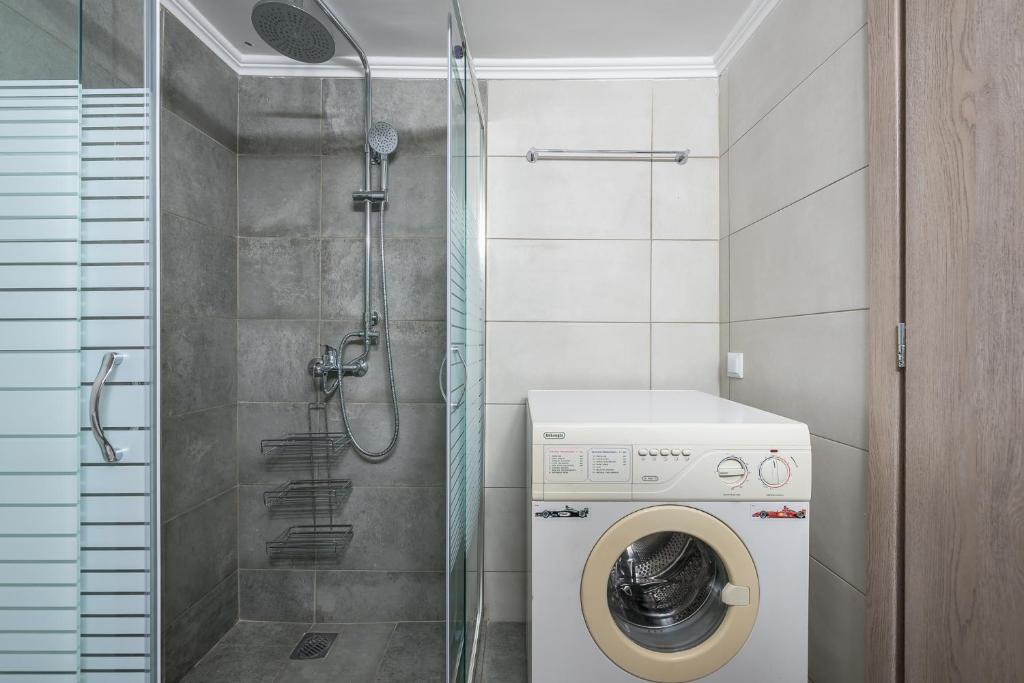 Stylish City Apartment by CloudKeys photo 3