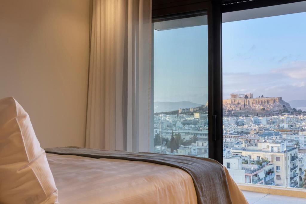 Elegant Penthouse Acropolis View by Raise photo 2