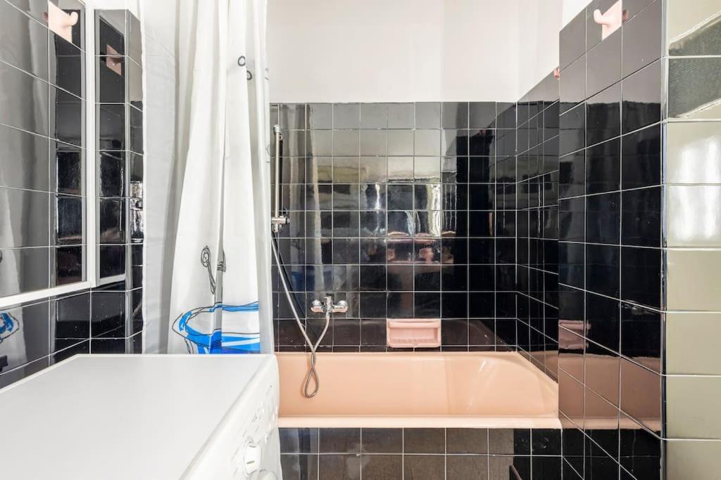 TrueHome Athenian Friends and Family Comfort photo 3