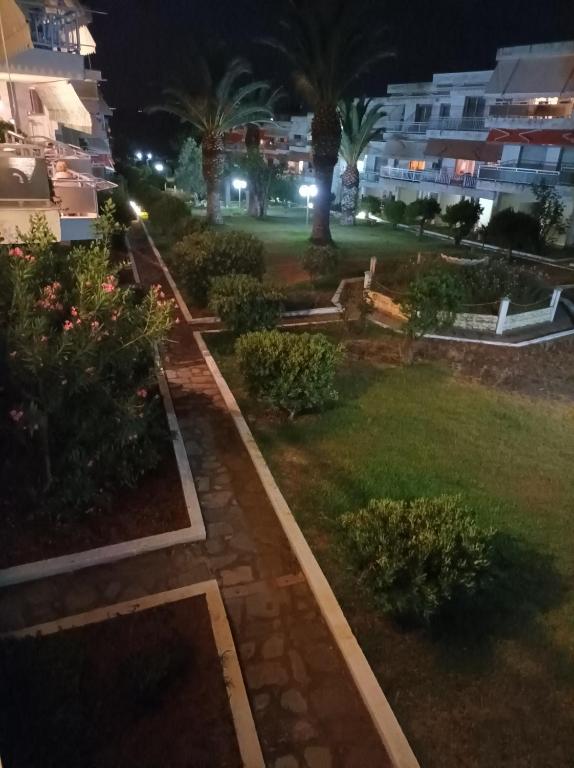 Angela House — photo 1