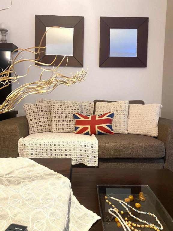 Gardenista in Gerakas city — photo 1