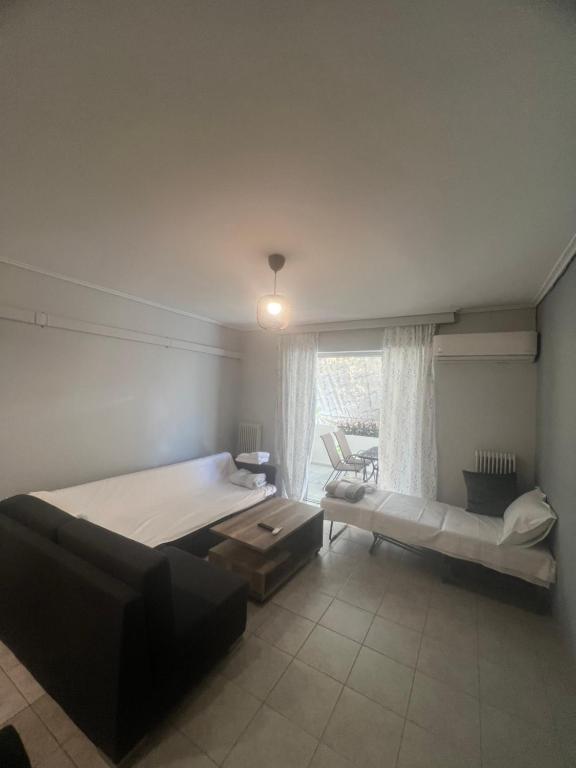 Neos Kosmos Cozy Retreat - Central Comfort photo 2