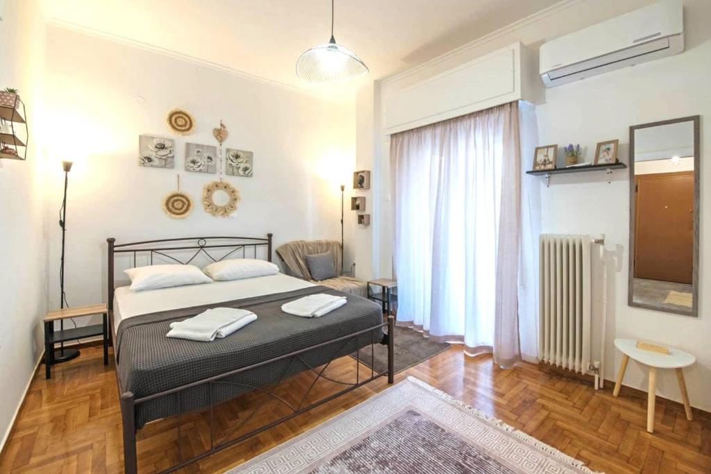 Minimal and cozy Home in Zografou photo 2