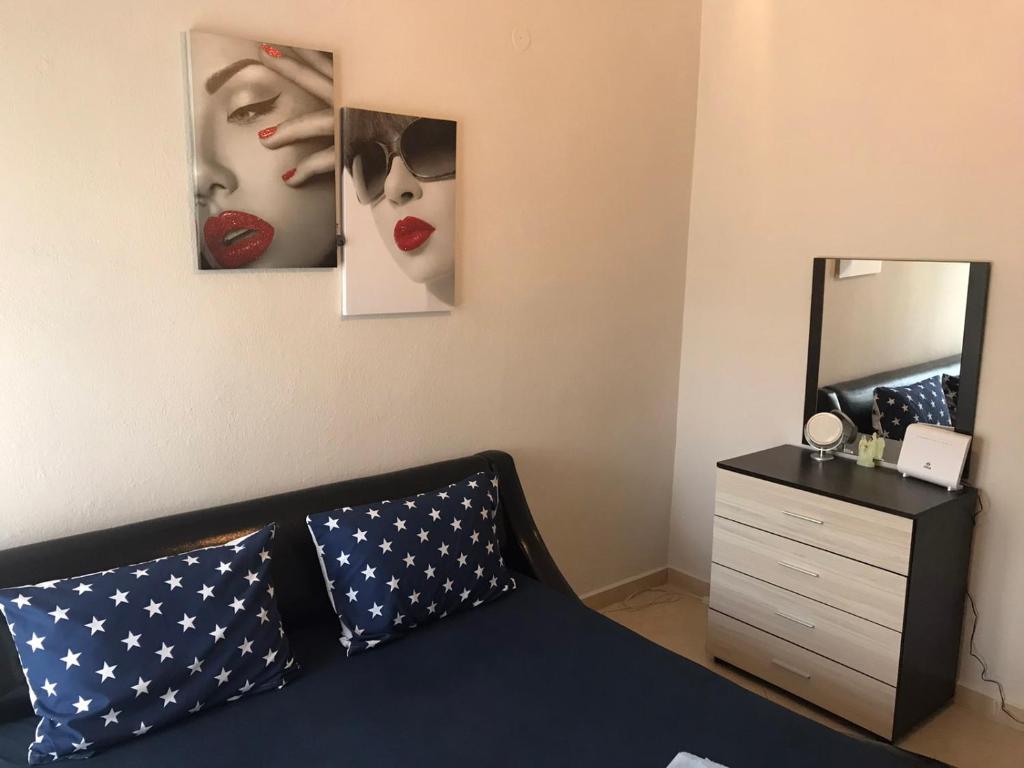 Paradise view photo 2