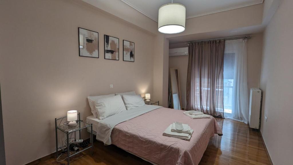 Luxury & Spacious Apartment in Athens photo 2