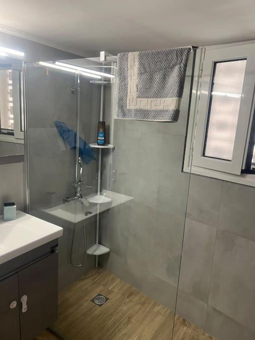 Ανακαινισμένο διαμέρισμα photo 3