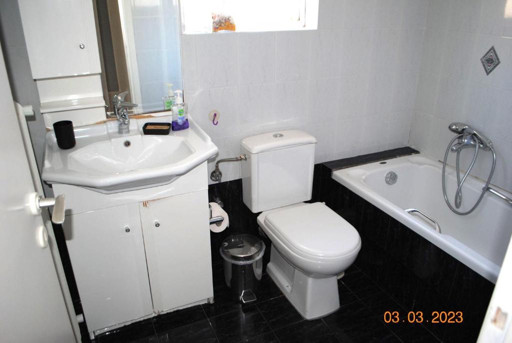 The bakery apartment - Cosy and quiet near all facilities photo 3