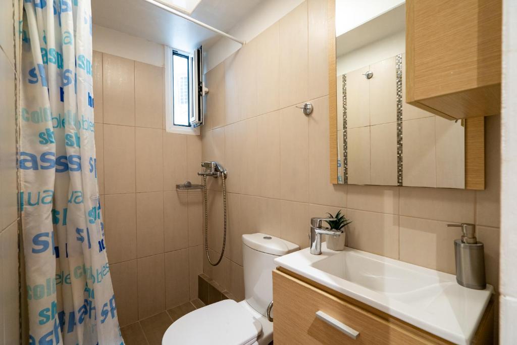 Ideally located apartment in central Athens photo 3