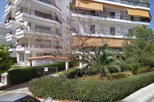 Apartment in Glifada — photo 1