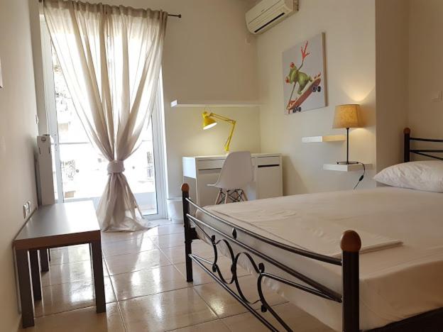 Errathens Zephyr Apartment - Athens Center photo 2