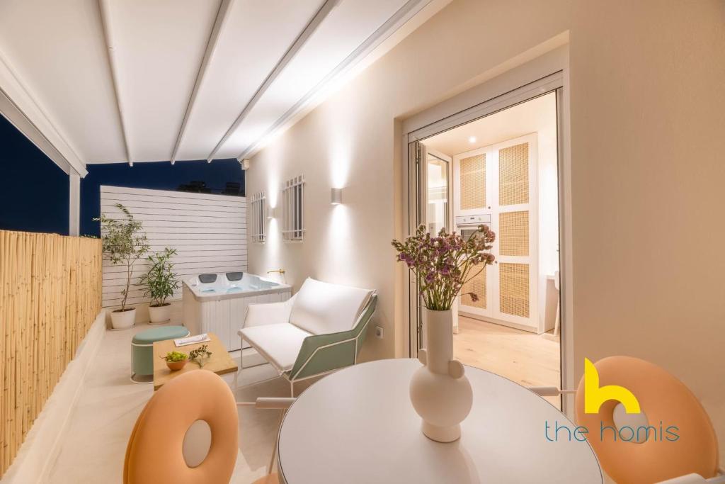 Athens Love Nest: City & Sea Views photo 3