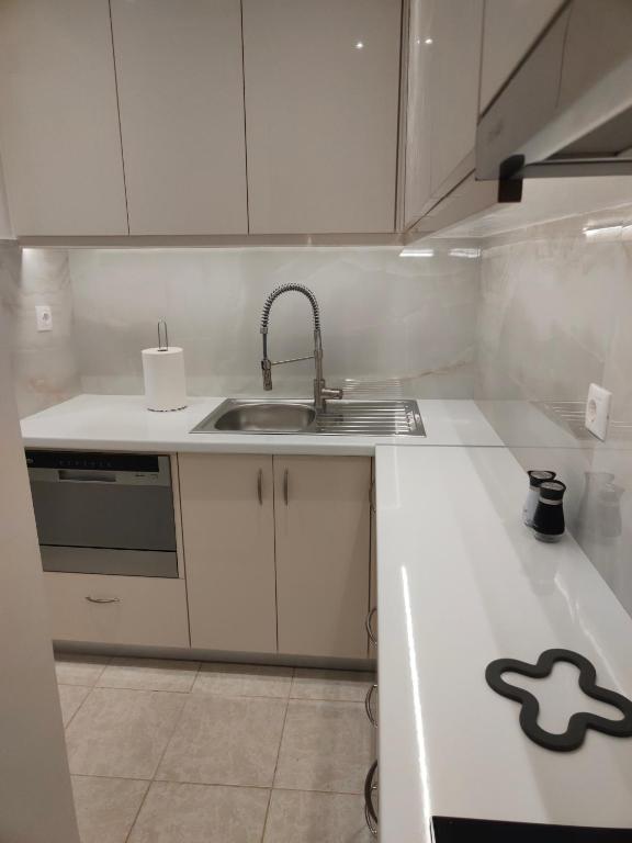 Alema Apartment photo 3