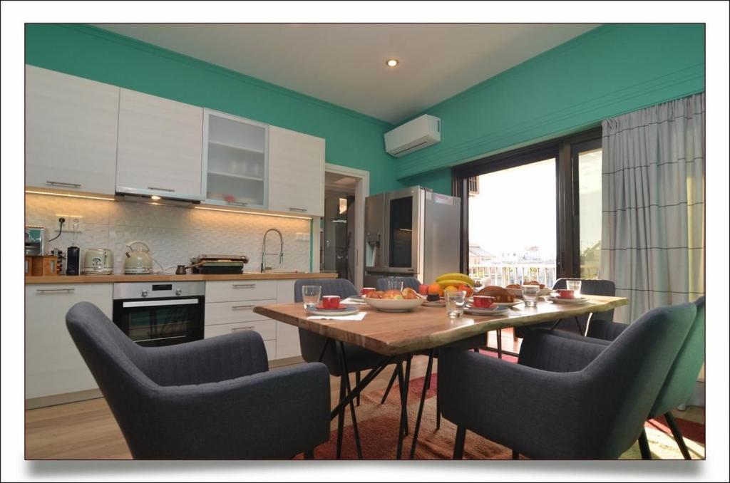 Sophia's Penthouse Apartment With Jacuzzi and Acropolis View From Big Terrace — photo 1