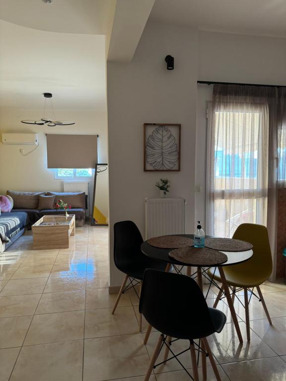 Sunshine Bliss Apartment photo 2