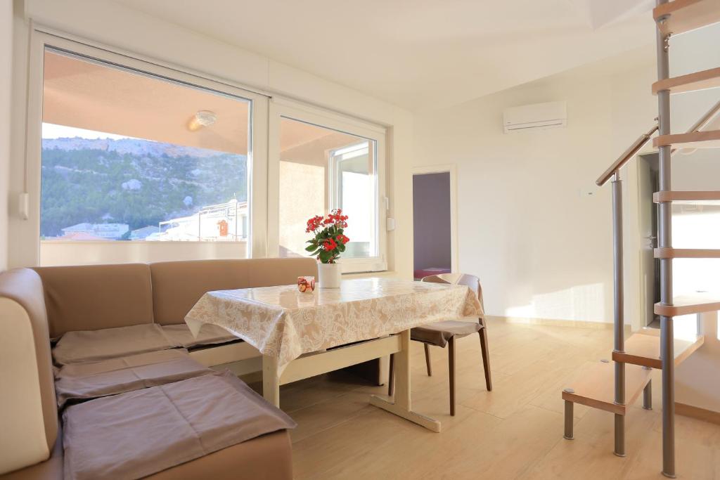 Apartments by the sea Duce photo 3