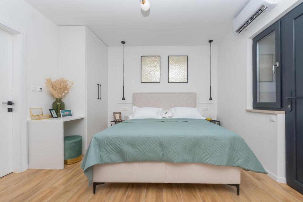 Studio apartment Bianco photo 2