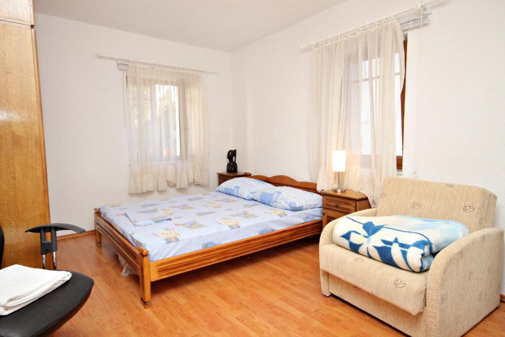 Apartments by the sea Senj - 5570 photo 2