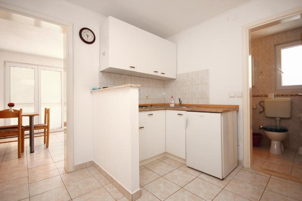 Apartments with parking space Orebic photo 3