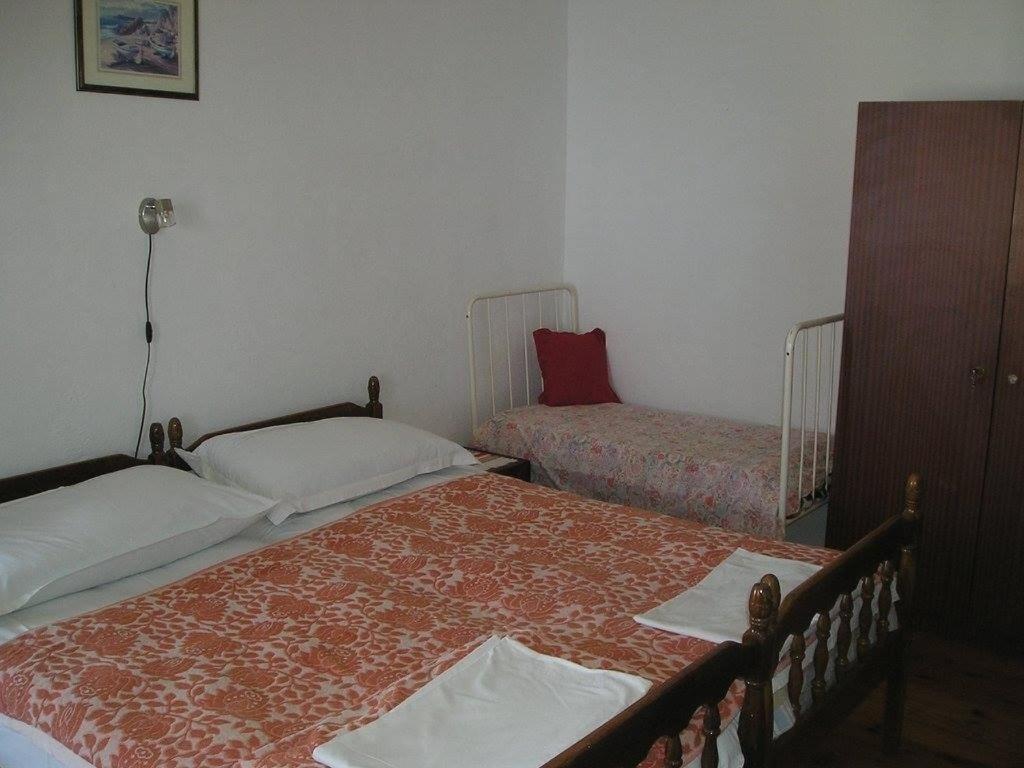 Apartments by the sea Brist photo 2