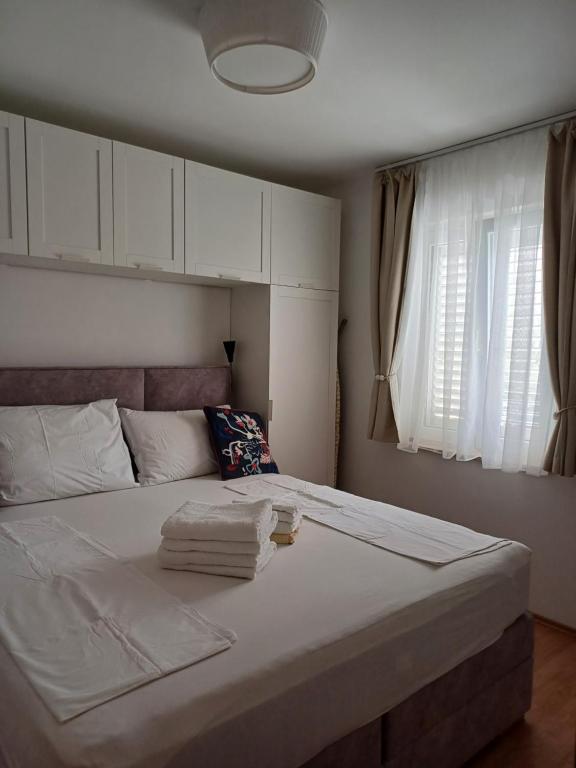 Apartman SARA GALILEO BLIZU PLAZE photo 2