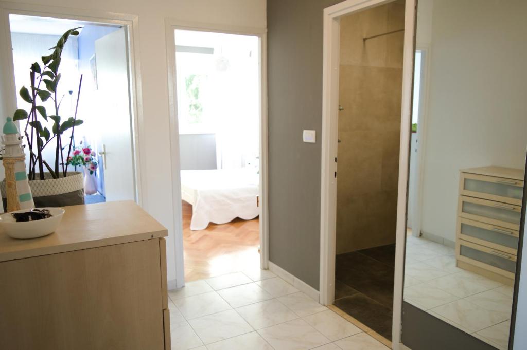 Visilo Apartment Split - 10 min to Old Town - Park & Sea photo 3