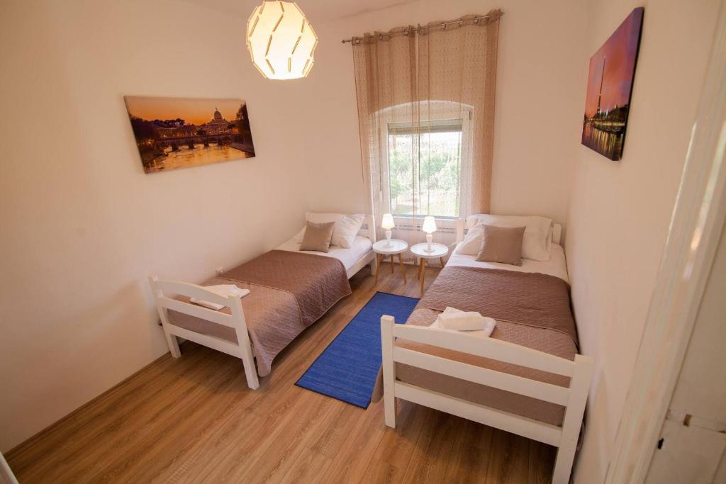 Spacious holiday house Stefi with grill photo 2