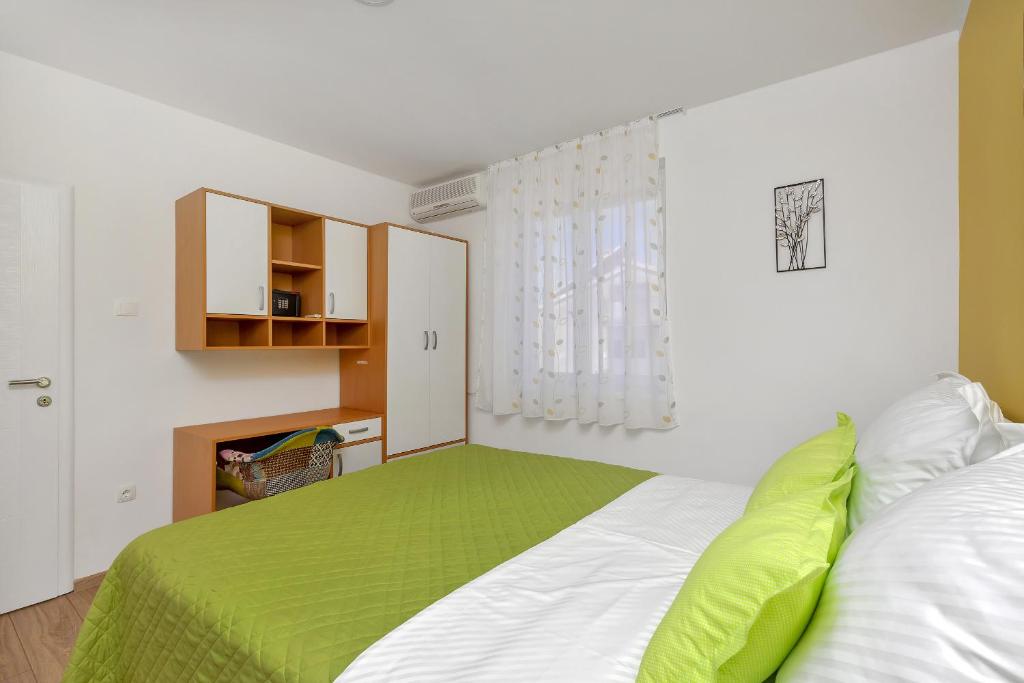 Sun&Sea 4 stars apartment photo 2