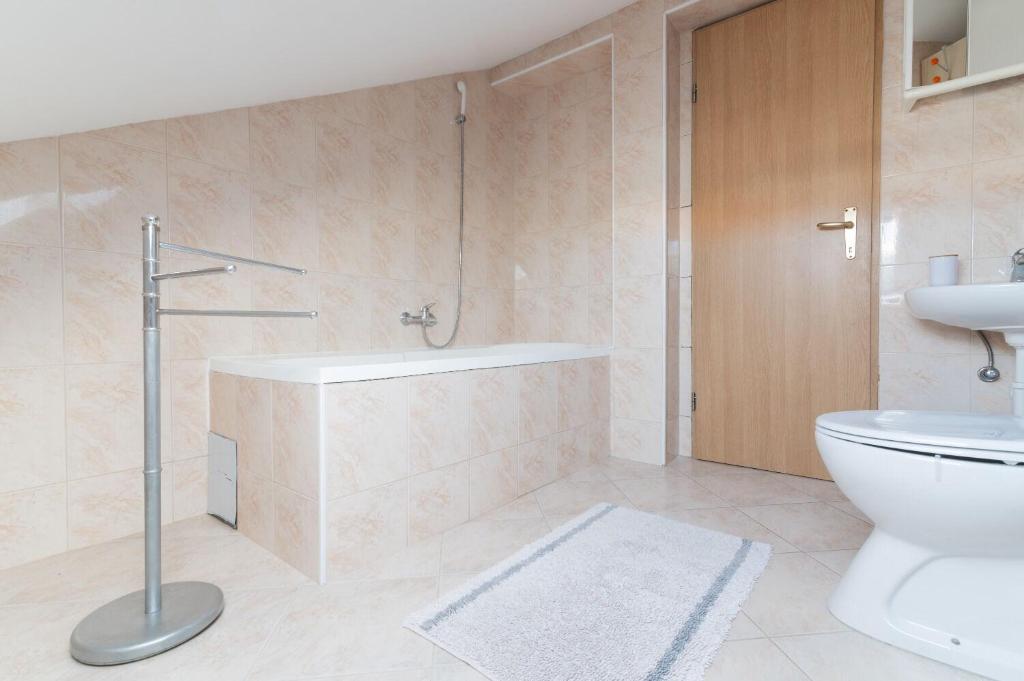 Apartments Tiho photo 3