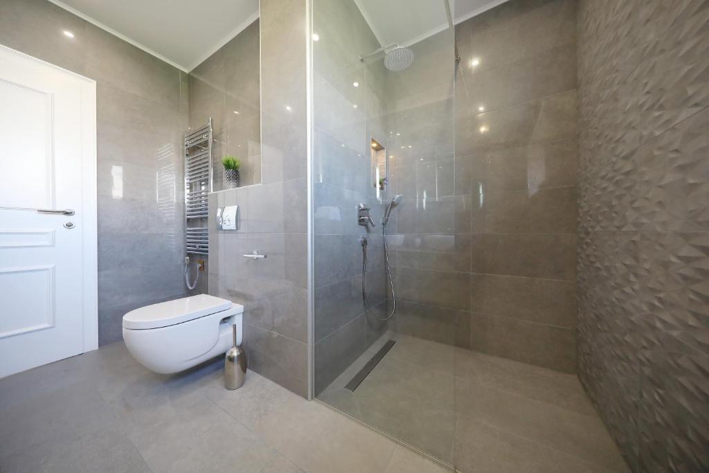 Harbour Apartment sea view photo 2
