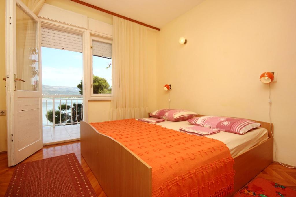 Apartment Mastrinka 10261b photo 2