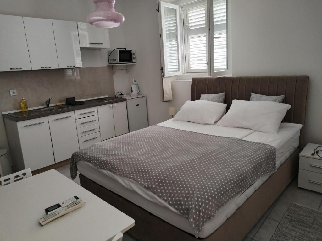 Studio apartments Ana & Mia photo 2