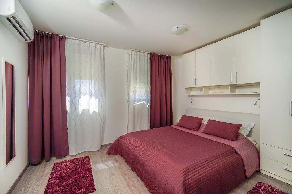 Stay In Split photo 2