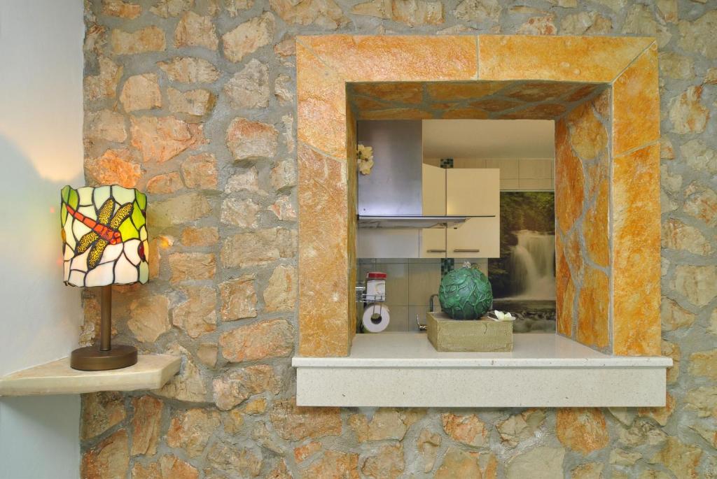 Spacious modern apt with big patio and sea view photo 3