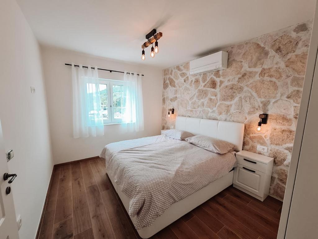 STONE HOUSE JEZERA photo 2