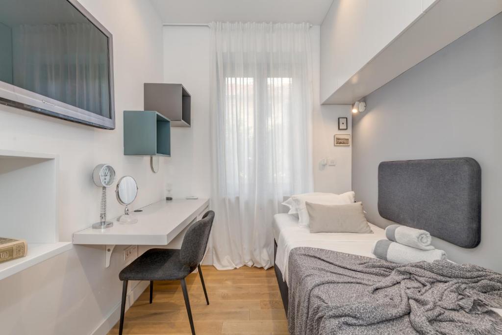 TOP LOCATION! SPACIOUS LUX APARTMENT -5 min from BEACH & CENTRE photo 3