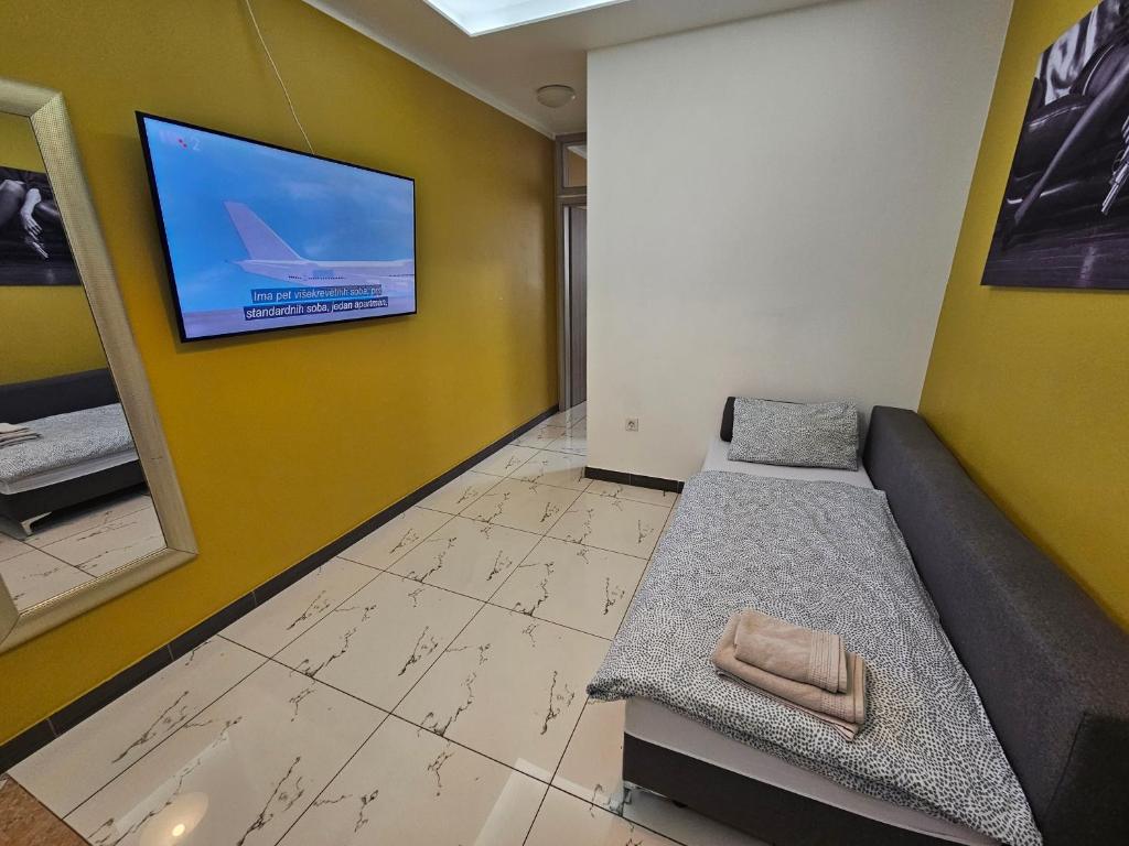 Royal Apartments & Rooms photo 3