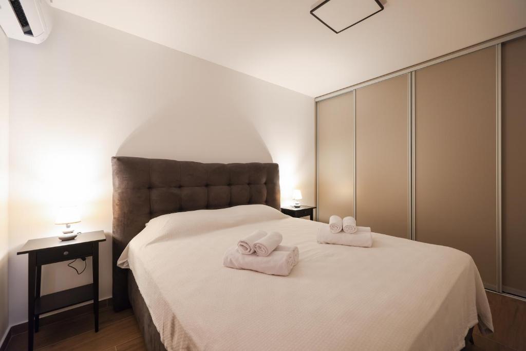 Royal Oak Apartment With Private Parking photo 2