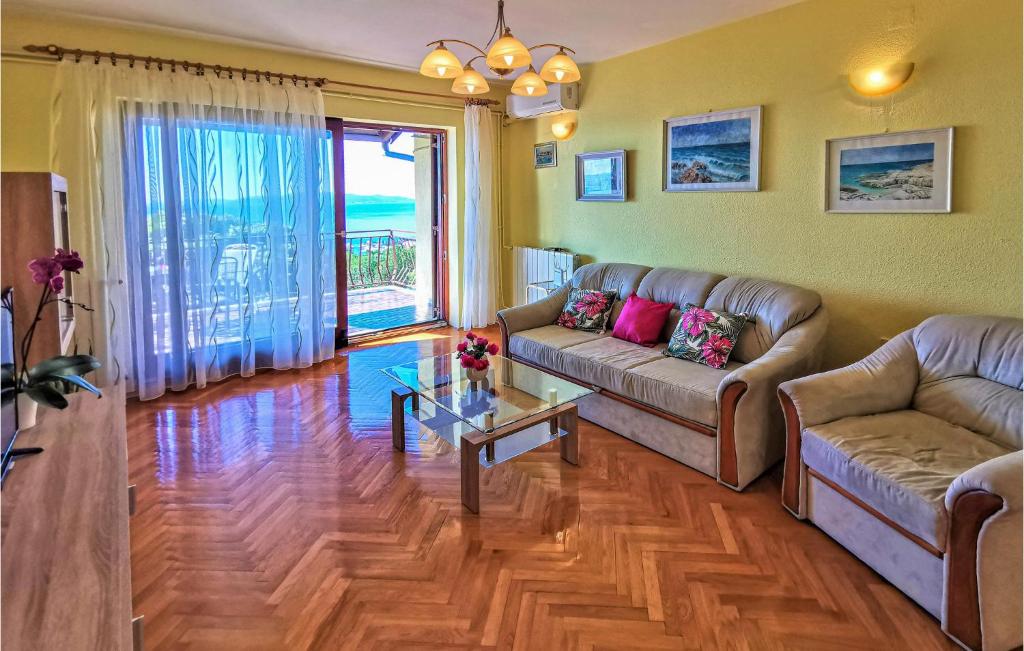 3 Bedroom Stunning Home In Matulji photo 3