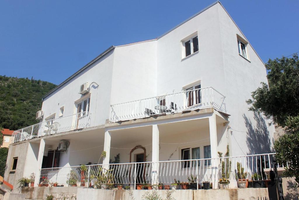 Rooms with a parking space Zaton Mali (Dubrovnik) - 9114 — photo 1