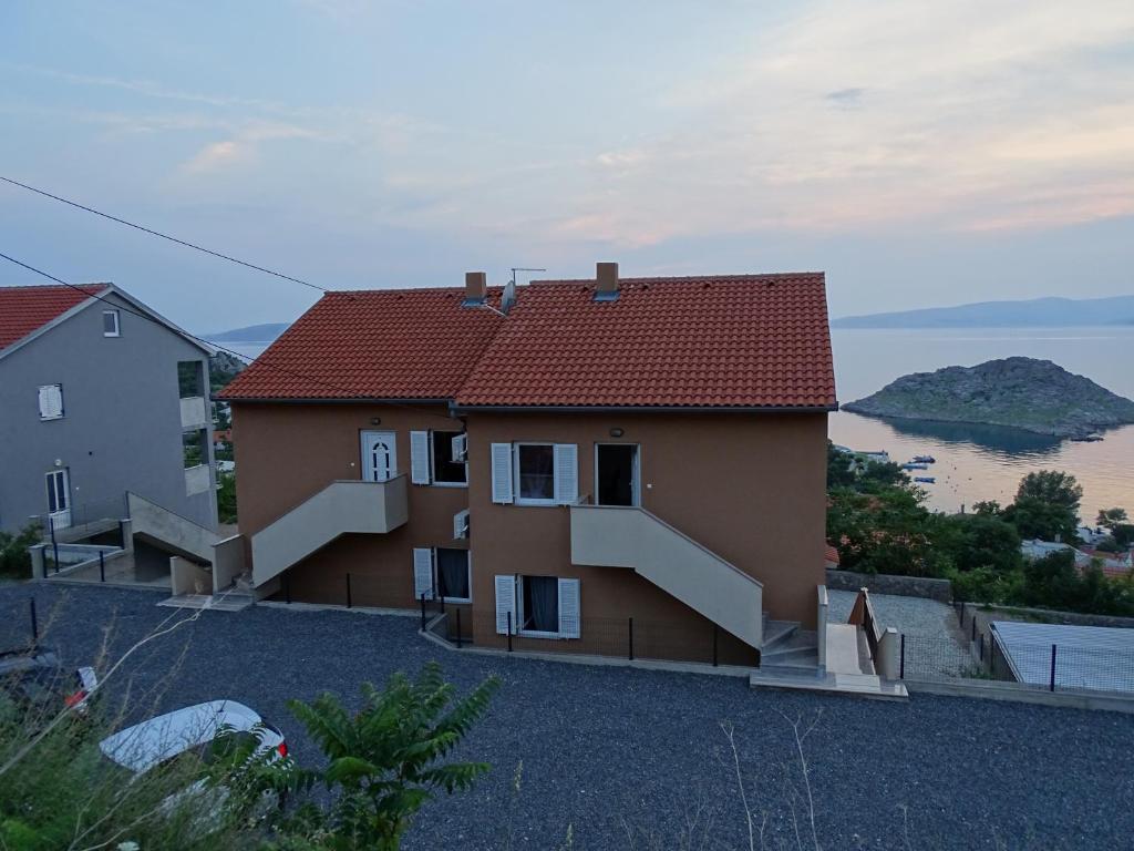 Slavica apartments 1 photo 3